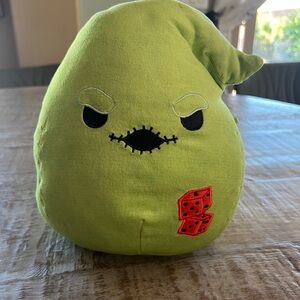 Disney Squishmallow Oogie Boogie w/Red Dice Front